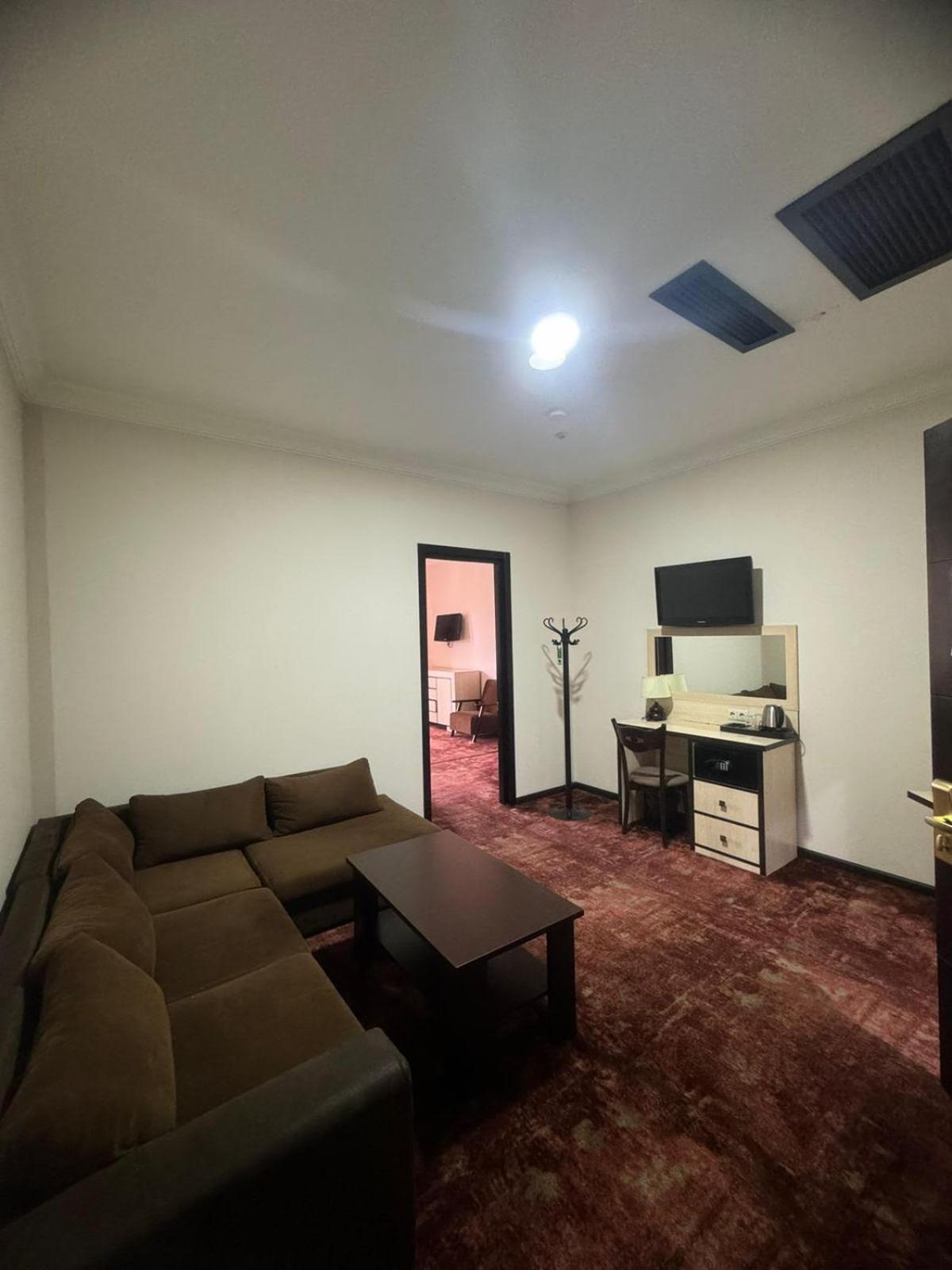 Hotel Beka Palace 트빌리시 외부 사진