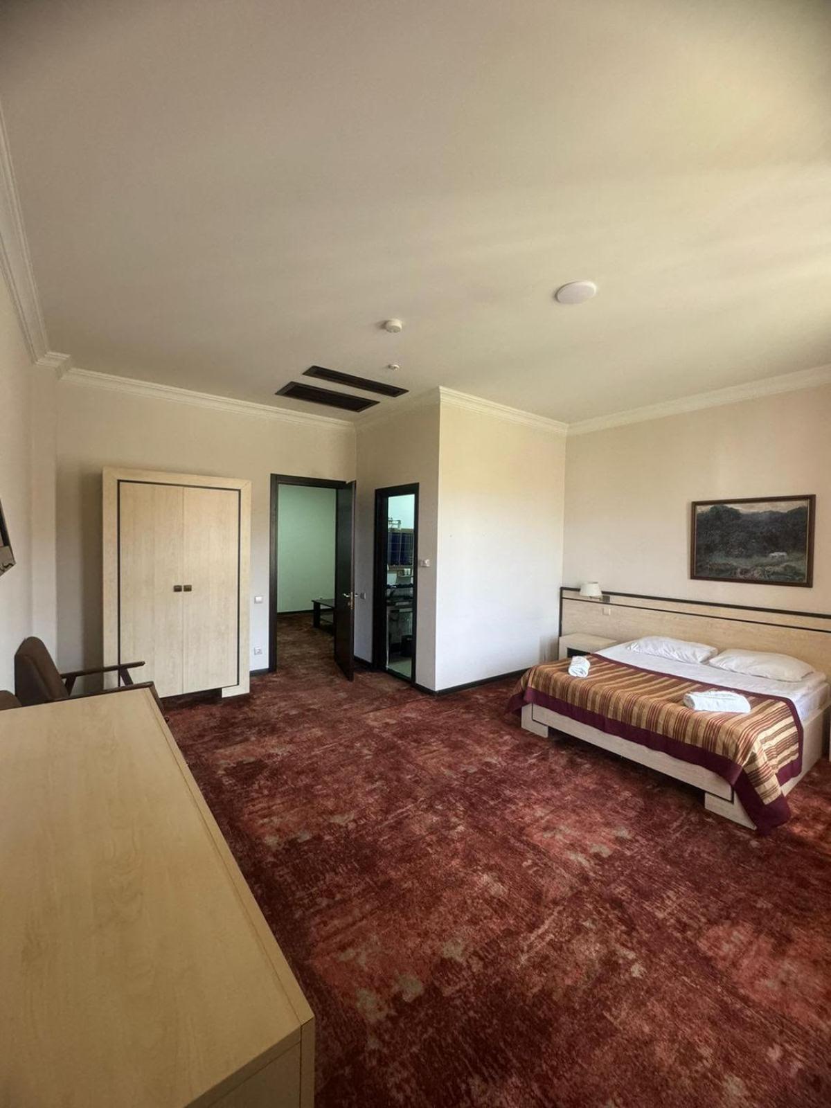 Hotel Beka Palace 트빌리시 외부 사진